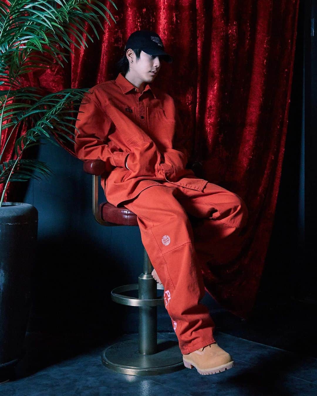 HYPEBEASTさんのインスタグラム写真 - (HYPEBEASTInstagram)「@hypebeaststyle: @lostmanagementcities and @pleasures have come together again for an expansive capsule inspired by underground music scenes in a post-modern world. The special range includes denim shirt jackets and matching pants, a hoodie, T-shirts, and plenty of accessories. A standout piece arrives in the form of a Detachable Face Mask Hoodie, featuring cobranded hits at the chest, back, and its unique removable mask function. The collection is now available via LMC's web store.⁠⁠ Photo: LMC/PLEASURES」2月26日 10時28分 - hypebeast