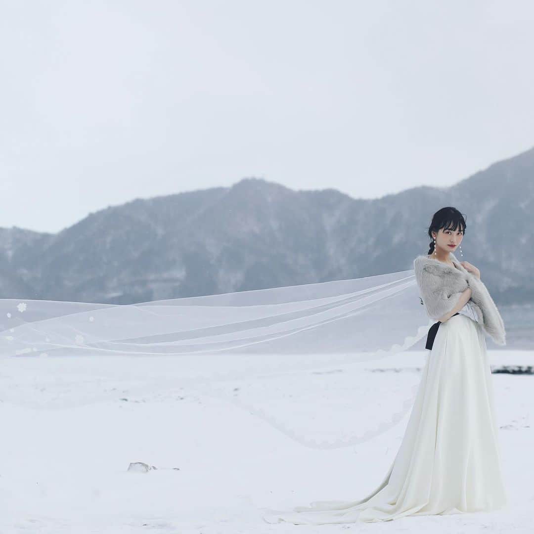 CLAIREのインスタグラム：「snow world❄️ ・ @clairebridalstudio」