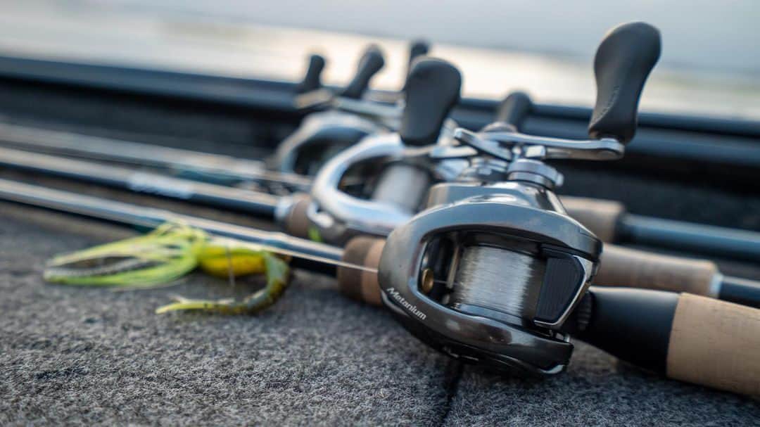 シマノ｜Fishingのインスタグラム：「Spreading good vibrations.  #FishShimano #Chatterbait #BassFishing 📸: @gussyoutdoors」