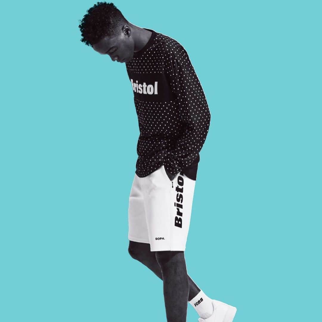 I.T IS INSPIRATIONさんのインスタグラム写真 - (I.T IS INSPIRATIONInstagram)「F.C. Real Bristol Spring / Summer 2021 collection has launched today. - Based on the concept of a football club, F.C. Real Bristol focuses on performance apparel, and features football-inspired graphics in a wide range of athletic staples, casual wear and accessories. - Explore the new collection at : 26 Wyndham Street, Central - #ITHK #ITisInspiration #fcrb #fcrealbristol #soph #sophnet #ss21」2月26日 12時06分 - ithk