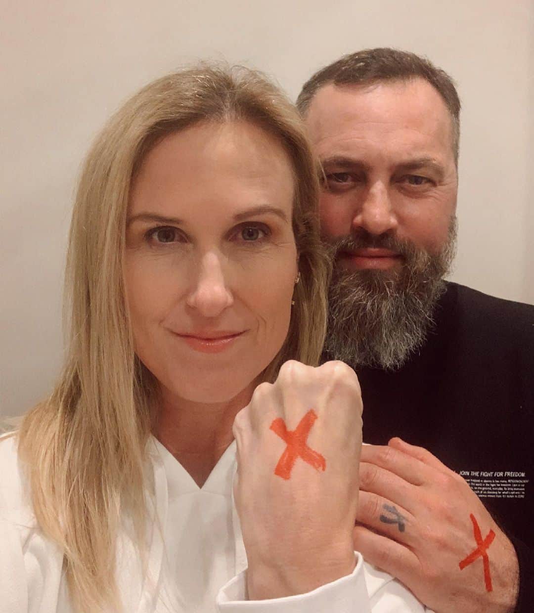 コリー・ロバートソンのインスタグラム：「Freedom Fighters ❌ Raising our voices along with so many who are in it to see an end to slavery in our world today. Awareness is a first step to change. People should never be sold @enditmovement」