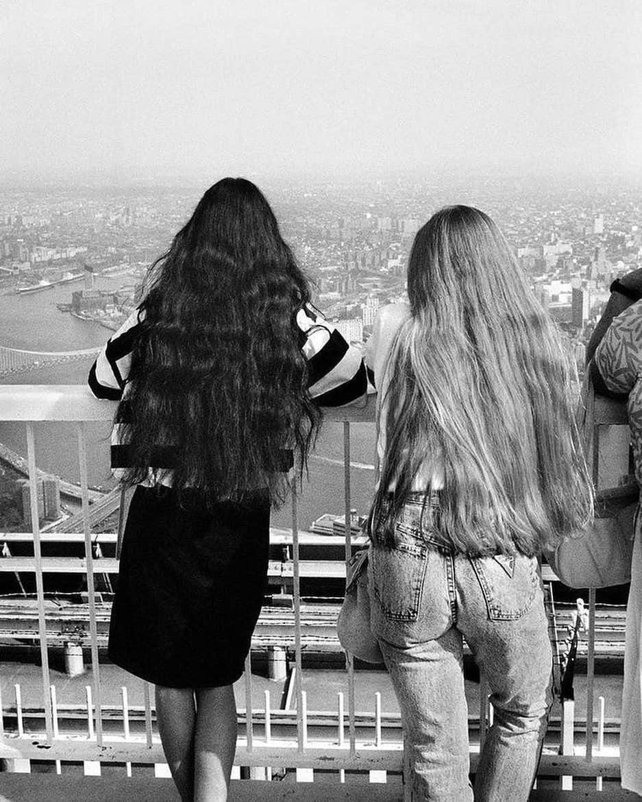 のインスタグラム：「New York 〰 Arne Lind, 1987 ✨ . . . . #arnelind #newyork #longhairdontcare」