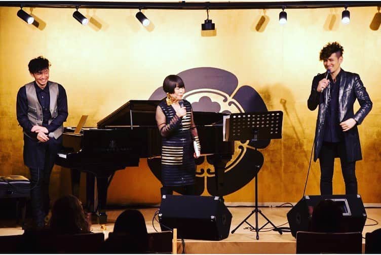 秋田慎治さんのインスタグラム写真 - (秋田慎治Instagram)「時間が経ってしまいましたが、20日(土)は川島ケイジくんと"piano &voice"。初めて名古屋でのデュオでした。  会場は去年行くはずだった美サイレントホール。 初めてやる曲も何曲かあって、楽しかったです！ いいピアノだったな〜。」2月26日 18時05分 - _shinjiakita_