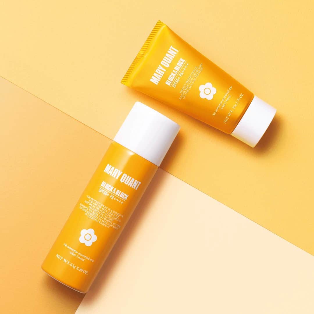 MARY QUANT officialのインスタグラム：「3/5(Fri) ON SALE！ 日やけ止め2種が登場！ - #ブロック&ブロックパーフェクトプロテクション SPF50+ PA++++ 肌にやさしい日やけ止めとして高い人気を誇る 「ブロック&ブロック」がさらに進化して登場！ 紫外線対策だけでは足りない今 様々な有害物質をこれ一本でブロック - #ブロック&ブロックサンプロテクトスプレー ＜数量限定発売＞ SPF50+ PA++++ 肌や髪に吹きかけるだけで手軽に紫外線対策ができる スプレータイプの日やけ止め 軽いつけ心地で強力な紫外線をブロック - 詳しくはプロフィールのURLから スペシャルサイトをチェック！ - #MARYQUANT #2021SPRING #COSMETICS #NEWITEM #BEAUTY #SUNSCREEN - #マリークヮント #日焼け止め #日焼け止めクリーム #日焼け止めスプレー #スプレータイプ #春コスメ2021」