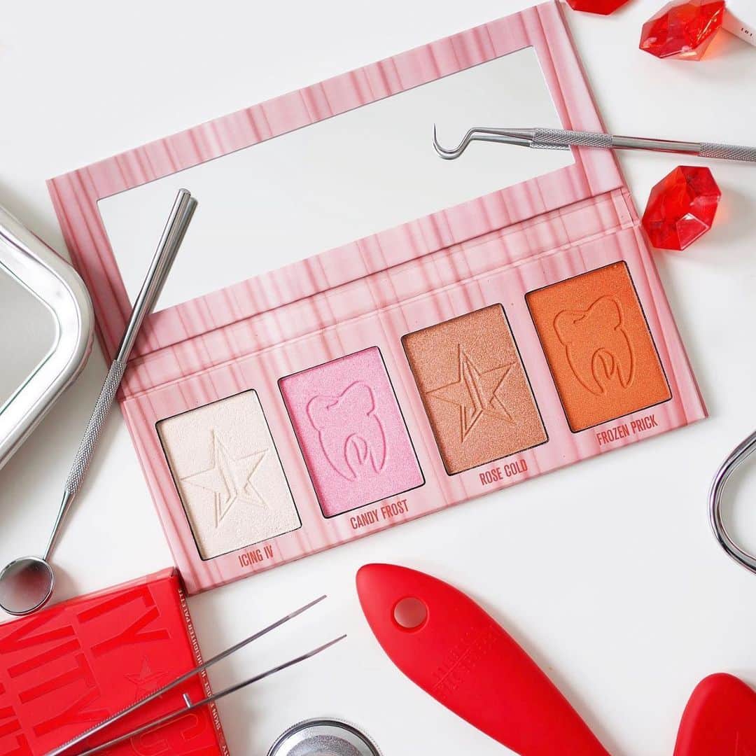 Jeffree Star Cosmeticsさんのインスタグラム写真 - (Jeffree Star CosmeticsInstagram)「Don’t forget to set your alarms 🚨 The #CAVITY palette & #BLOODSUGAR Anniversary Collection launch TOMORROW @ 10AM PST/1PM EST!! 🦷💉  Photo by: @saralovesmakeup88 ❤️ - #jeffreestarcosmetics #cavitypalette #bloodsugaranniversary」2月26日 13時02分 - jeffreestarcosmetics