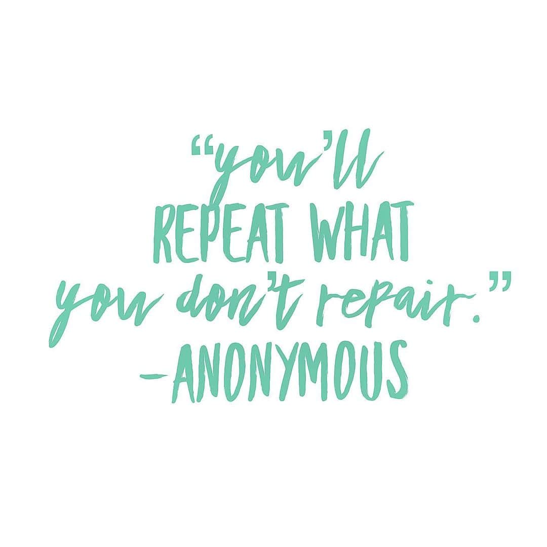 のインスタグラム：「Damn straight...says every therapist/spiritual guru/ life & biz coach everywhere.  Don’t know where to start? I got some tools to help ya...  Check out my official Manifesting Your Mission website. It’s good stuff. Real good. 😘  See link in bio... MYM.briannabrownkeen.com」