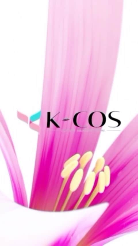 のインスタグラム：「韓国コスメSHOPのK-COS @kcos65 さんのモデルをさせていただいております🌸  今日から錦糸町駅前PARCOさんのビジョンで映像が流れるので、是非機会があれば見てみて下さい✨  3/12に錦糸町PARCO店、3/19イオンモール羽生店、4/28イオンモール甲府店がオープンします💄  今後も韓国コスメの紹介や店舗紹介などしていくので是非お楽しみに！」