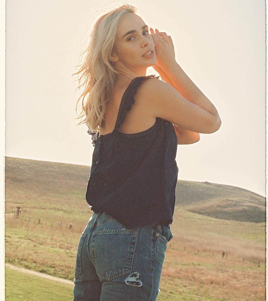 のインスタグラム：「for @luckybrand by @krissy <3」