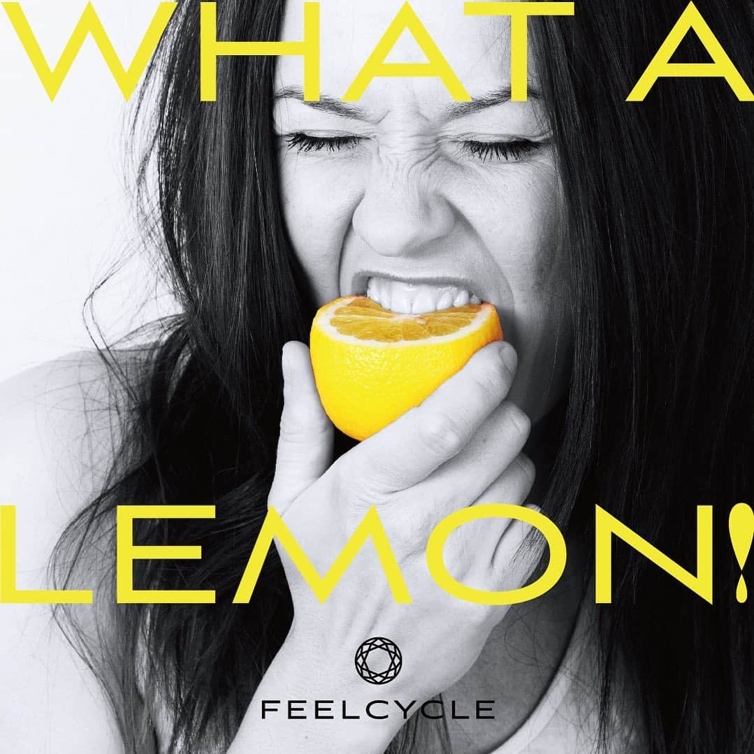 のインスタグラム：「. ◆Special Information◆ . FEELCYCLEオリジナル・ナチュラルプロテイン販売中！ . Yeahhhh! . 詳しくは特設サイトをCheck! . 輝く日々の習慣、今日から始めよう。 . Let your life be more brilliant. . #45分で約800kcal消費 #滝汗 #ダイエット #デトックス #美肌 #美脚 #腹筋 #ストレス解消 #リラックス #集中 #マインドフルネス #feelcycle #フィールサイクル #暗闇フィットネス #バイクエクササイズ #フィットネス #ジム #音楽とひとつになる #プロテイン #ナチュラルプロテイン #feelrevive #protein #naturalprotein」