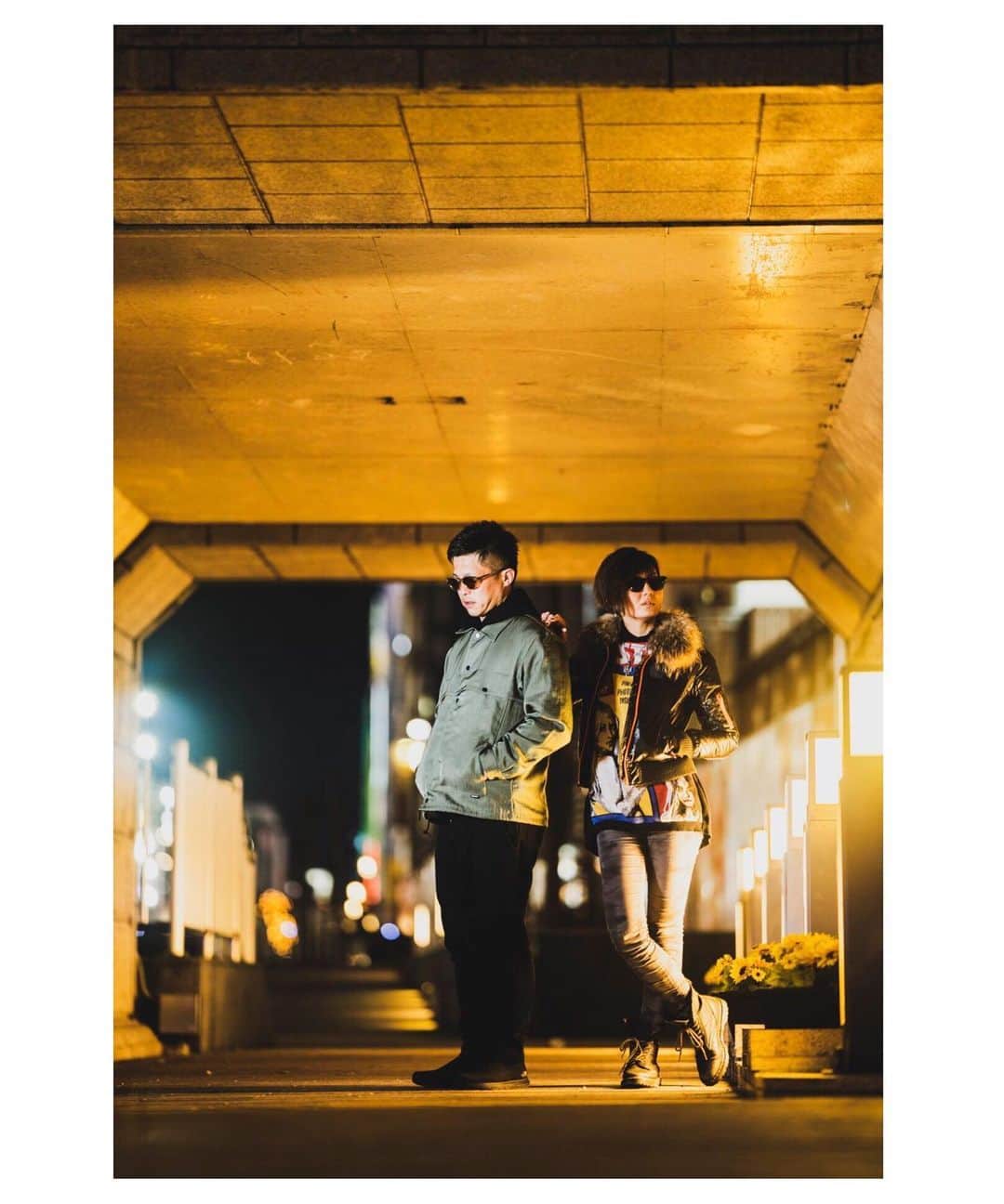 真矢のインスタグラム：「・ ・ 正解は。。。  元モトクロスライダー平田優くんでした🤗✨  たまたま仕事で大阪に来てて、久しぶりに連絡くれたので、無理矢理撮影に参加してもらったっていう😂笑‼️  いつのモーターサイクルショー以来だったかわからないぐらい久しぶりでした😁👍  MODEL : MAYA / Yu Hirata PHOTO : Yusuke Origuchi  ✴︎ ✴︎ #作品撮り #photoshoot #nightshoot #portrait #osaka #nanba #specialguest #collaboration  #model #yuhirata #平田優 @yhrt1114  #maya #真矢 @smile_mayaya  #photographer #yusukeoriguchi #折口祐介 @tetsu24_rd」