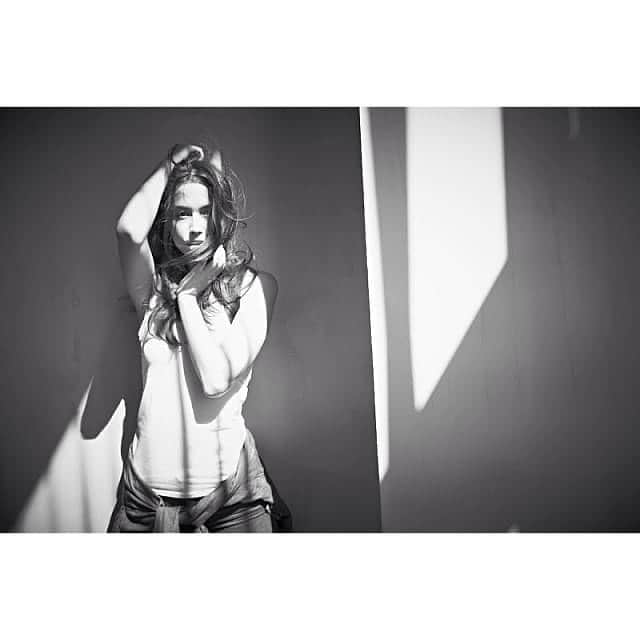 藤井アルダさんのインスタグラム写真 - (藤井アルダInstagram)「#tbt  2014 ✨  #blackandwhite #mood」2月26日 13時51分 - akemi_rafaela