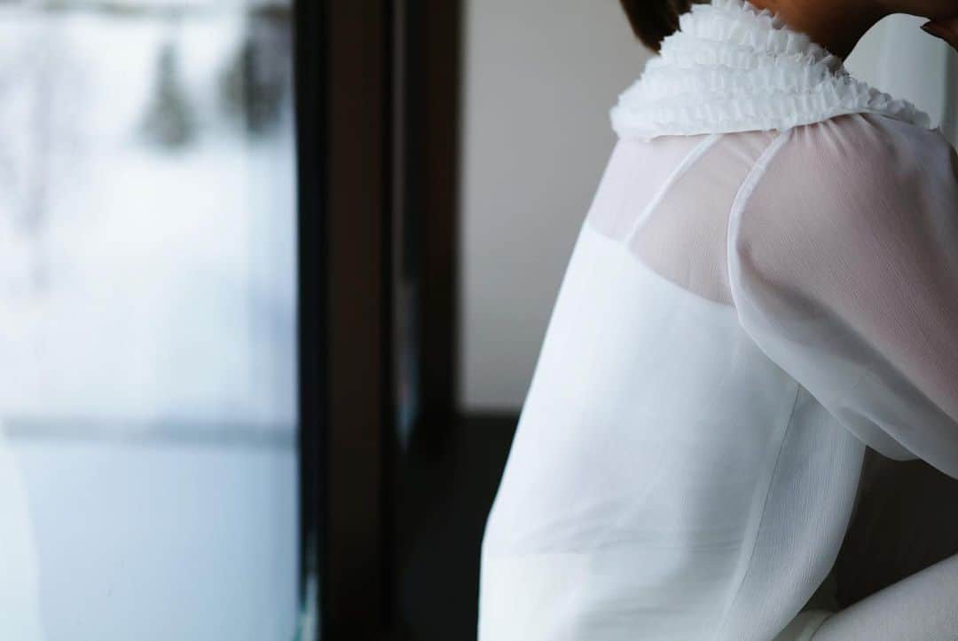 井上晃子さんのインスタグラム写真 - (井上晃子Instagram)「re stock//flower blouse . . 2/26(fri) 21:00-  #akiki#madeinjapan」2月26日 15時15分 - akiki_2015