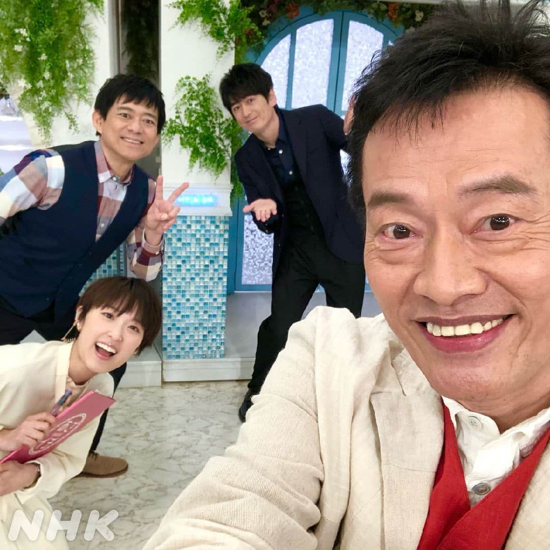 あさイチさんのインスタグラム写真 - (あさイチInstagram)「おうみです。 けさのゲストは遠藤憲一さん！ スタジオに入った時から満面の笑みで、 スタッフ一同「なんて気さくな方なの〜！」と メロメロになっていました☺️✨✨  20年近くに及ぶ下積み時代にも、 焦ったり人を妬んだりすることはなかったんだろうな、 それも遠藤さんの人徳、才能だな、、、と感じました。  2060年完成になるのでは！？と言われている 遠藤さんの脚本がいつ完成するのか、 気長に、楽しみに待ちましょう😆  #遠藤憲一 さん #俳優 #星影のワルツ #自主映画 #脚本作り #朝ドラ #てっぱん #わろてんか #博多華丸大吉  #近江友里恵 アナ  #nhk #あさイチ #8時15分から」2月26日 16時08分 - nhk_asaichi