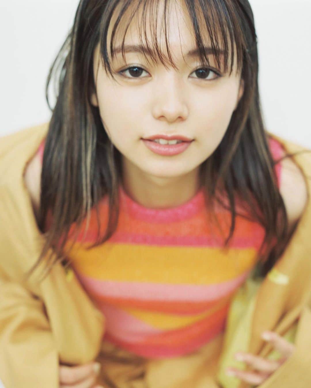 のインスタグラム：「いつものメイク違うんよー💄  #zozoshoes  明日広島で、人生初のワンマンLIVEします。どきどき、、。よろしくね！！」