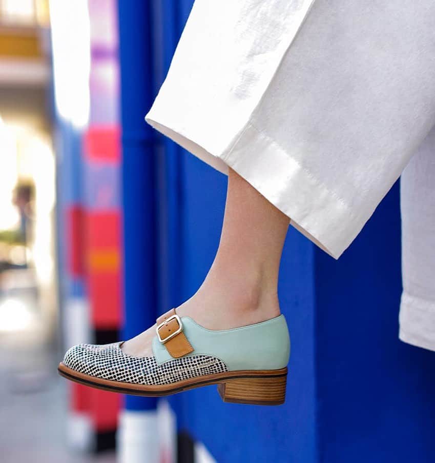 チエミハラのインスタグラム：「Style YUMMY from our latest Top 10 collection is almost out of stock! 🥺Are you getting the last few pairs? 💙🥳Find it now at chiemihara.com  . . . #ilovemychies #chie #chiemihara #chiemiharashoes #designershoes #womenshoes #designershoes #shoesmadeforhappiness #top10 #shoesmadeinspain #madeinspain #oxfordshoes #vintageshoes #bestsellershoes #vintagestyle」