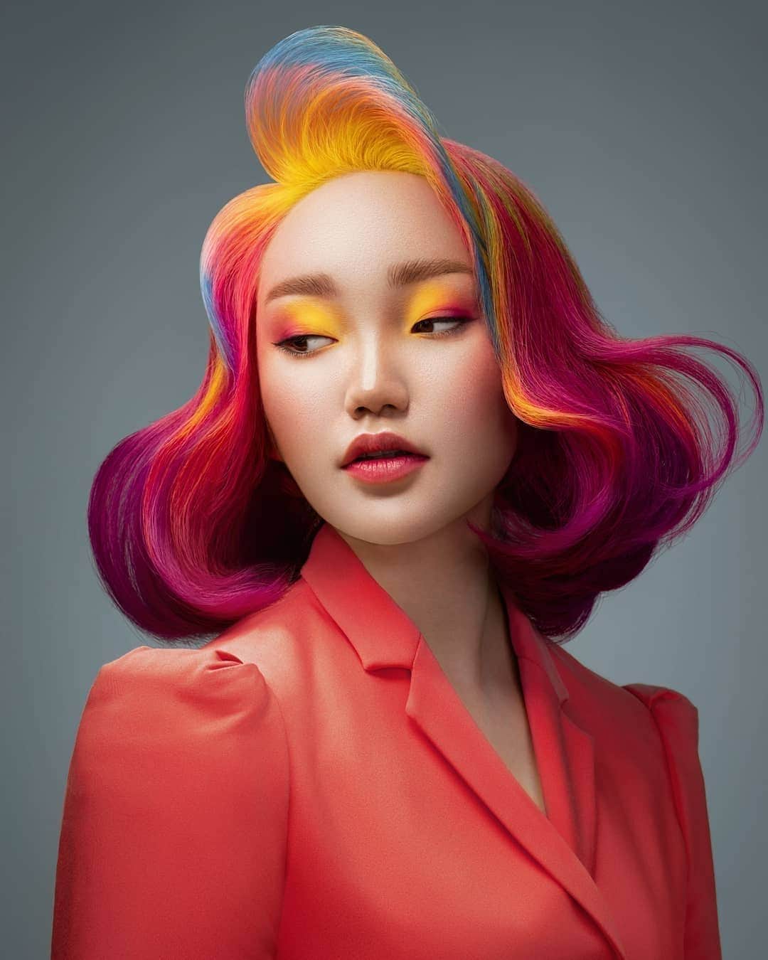 Portrait|Life|Fashion|Faceのインスタグラム：「Selection by  @unsalsicilli Which one is your favorite 1,2,3... 💛🧡 ━━━━━━━━━━━━━━━━━━━ Photo by @flexdreamscom  Congratulations!  ━━━━━━━━━━━━━━━━━━━ Team #portraitmood Founder @humanistagram  ━━━━━━━━━━━━━━━━━━━」