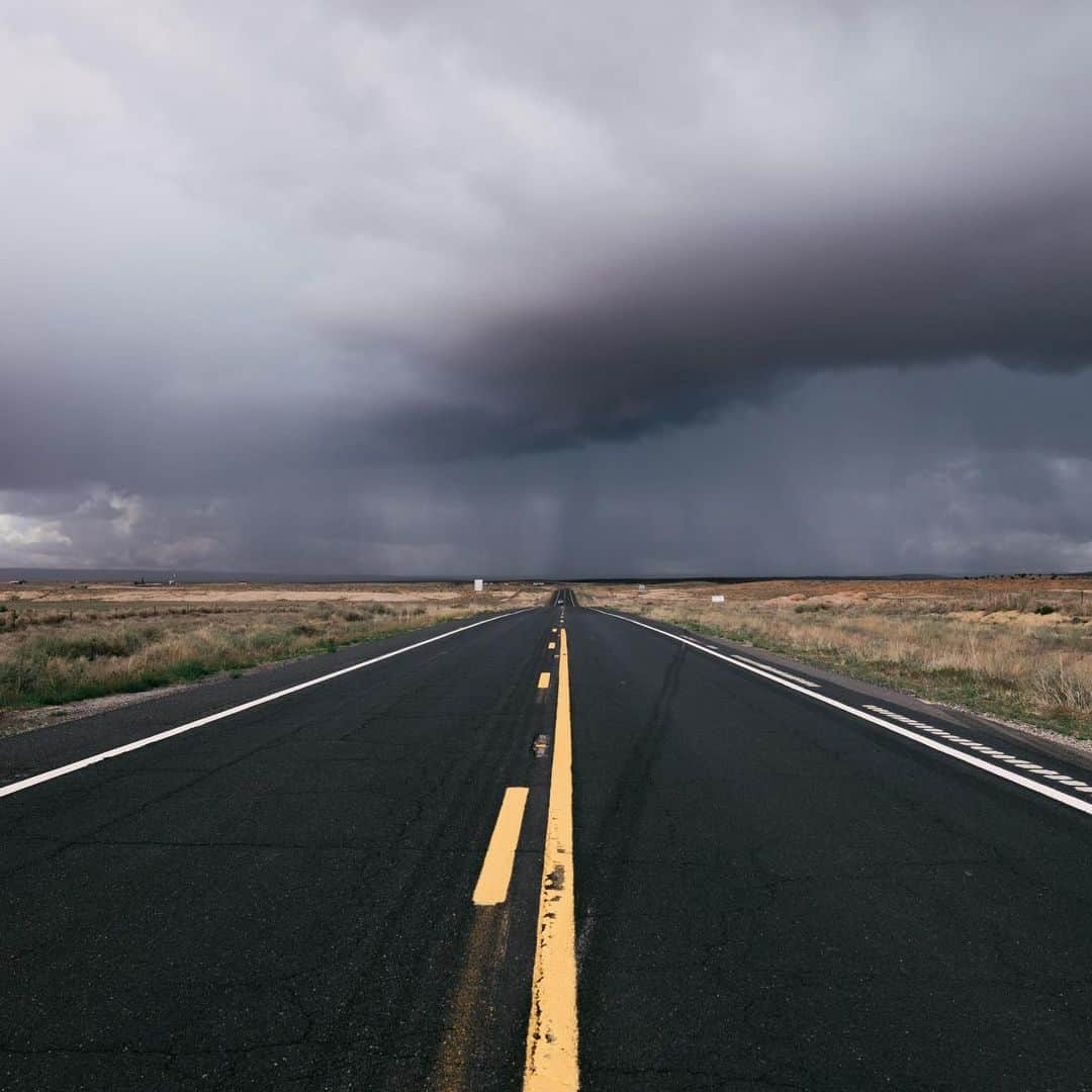 FOLKさんのインスタグラム写真 - (FOLKInstagram)「My soul is filled with an eternal wanderlust. I dream of covering all the interstates, highways, and long forgotten footpaths of this nation. I dream of truly understanding the American experience with an empathetic naivety. Over the past ten years I’ve gotten to take so many trips across this country. I’m desperate to travel again. I’m desperate to see California again. I’m desperate to see Iowa again. On the blog I’m looking back at some of my favorite roadtrips. Today I start with the very biggest. @goinghome.co and I dreamt of driving from Atlantic to Pacific...so we did. We borrowed a @cadillac and headed out like @leannrimes in One Way Ticket (because I can). This is our 2016 roadtrip (I know road trip is two words, but I refuse) and if you’d like to see the full gallery of @goinghome.Co’s images from the trip go to our website. #liveauthentic #livefolk #roadtrip #americana #cadillac #folkmagazine」2月27日 3時03分 - folkmagazine