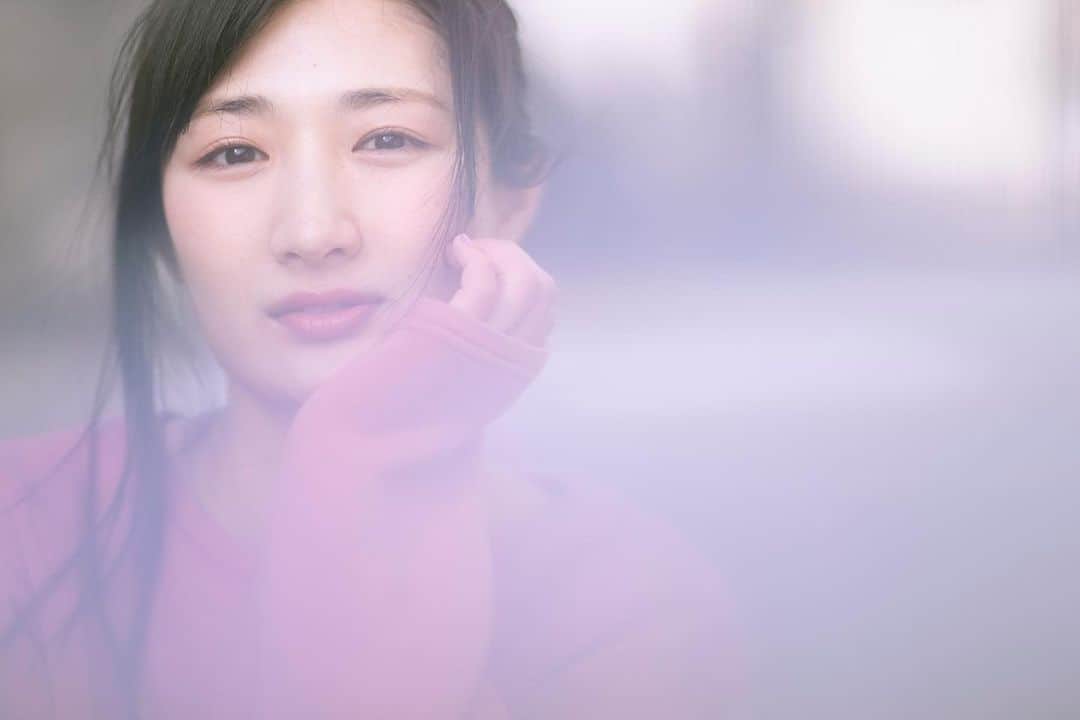 武田梨奈のインスタグラム：「🌸 Photography by Yuito Ichikawa.  Thanks @ichikawa6416 ☺︎   📢そして、先日解禁になりました。  小河ドラマ『徳川☆家康』に出演します。 めちゃくちゃ、はちゃめちゃ、そんな作品です。 最高です。笑えます。つっこみたくなります！  🔻3月27日〜4月2日 #渋谷ユーロスペース にて上映。 🔻3月31日(水)26時5分〜 #カンテレ にて4週連続放。 🔻5月22日(土)21時〜 #時代劇専門チャンネル にて放送。  ぜひご覧ください！  #大河ドラマ じゃなくて #小河ドラマ だよ🤗」