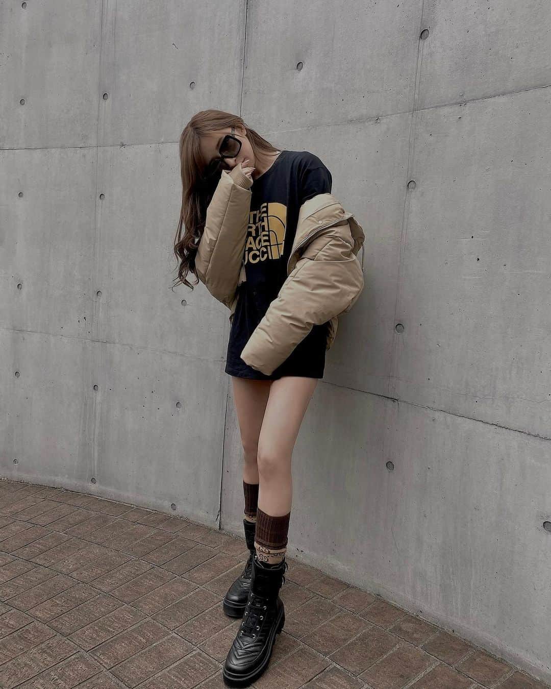 小原優花のインスタグラム：「outfit🪐  @gucci × @thenorthface 🖤  コラボかわいすぎて寒さもふきとんだよ🥰♡w  #coordinate #outfit #ootd #gucci #thenorthface」