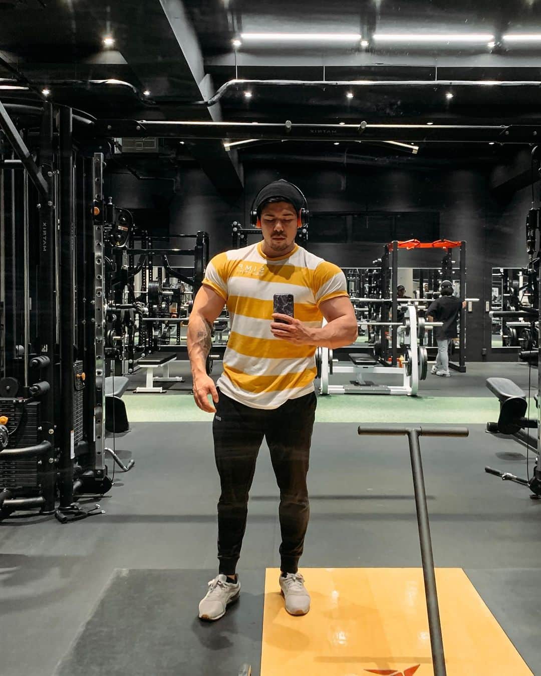Kanekin Fitnessのインスタグラム：「最近体重が90kg超えてます。Currently weighing in at my all time heaviest.」