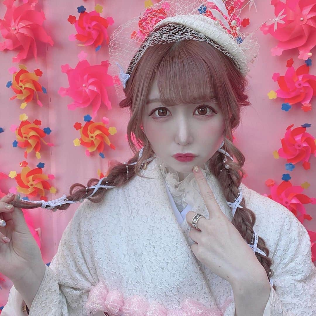 あいにゃんさんのインスタグラム写真 - (あいにゃんInstagram)「@kimonomiyabi さんでずっと着てみたかったレース着物レンタルしました♥ ヘアアレンジも可愛くしてもらえて大満足(ᐡ⸝⸝- ̫ -⸝⸝ᐡ)  この着物の帯、さくらんぼと桜柄でめっちゃ可愛くない？！🌸  * * #浅草着物レンタル #浅草浴衣レンタル #東京着物レンタル #江戸和装工房雅 #pr #トリドリベース #着物レンタル #着物 #浅草 #着物コーディネート #着物ヘア #レース着物 #着物ヘアアレンジ #浴衣ヘアアレンジ #ヘアアレンジ#アイドル #コンカフェ #コンカフェキャスト #メイド #可愛い  #美男美女と繋がりたい #お洒落さんと繋がりたい #asakusa #kimono #kimonogirl #japanesegirl #japaneseculture #followforfollowback #フォローミー #いいね返し」2月26日 19時19分 - ainyan0310