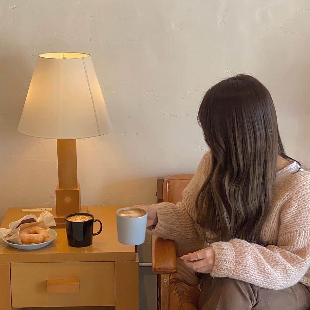 岡元優香さんのインスタグラム写真 - (岡元優香Instagram)「@hamano_coffeestand 🤎」2月26日 19時20分 - ___o3yuka._