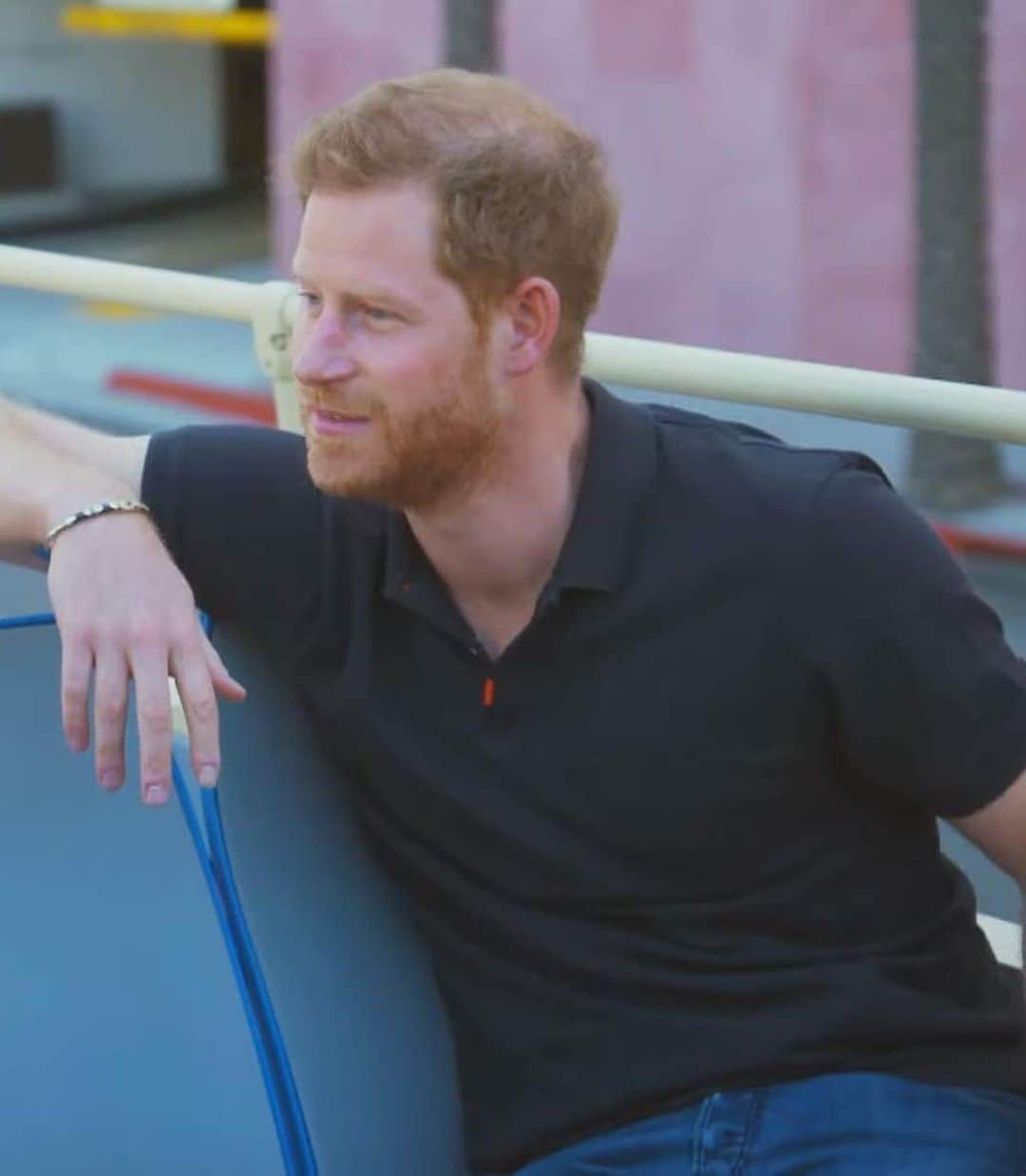 Just Jaredさんのインスタグラム写真 - (Just JaredInstagram)「We recapped 15 interesting things we learned about Prince Harry from his candid and eye-opening interview with James Corden. Tap this photo at the LINK IN BIO to read the full post. #PrinceHarry #MeghanMarkle #JamesCorden Photos: CBS」2月26日 19時37分 - justjared