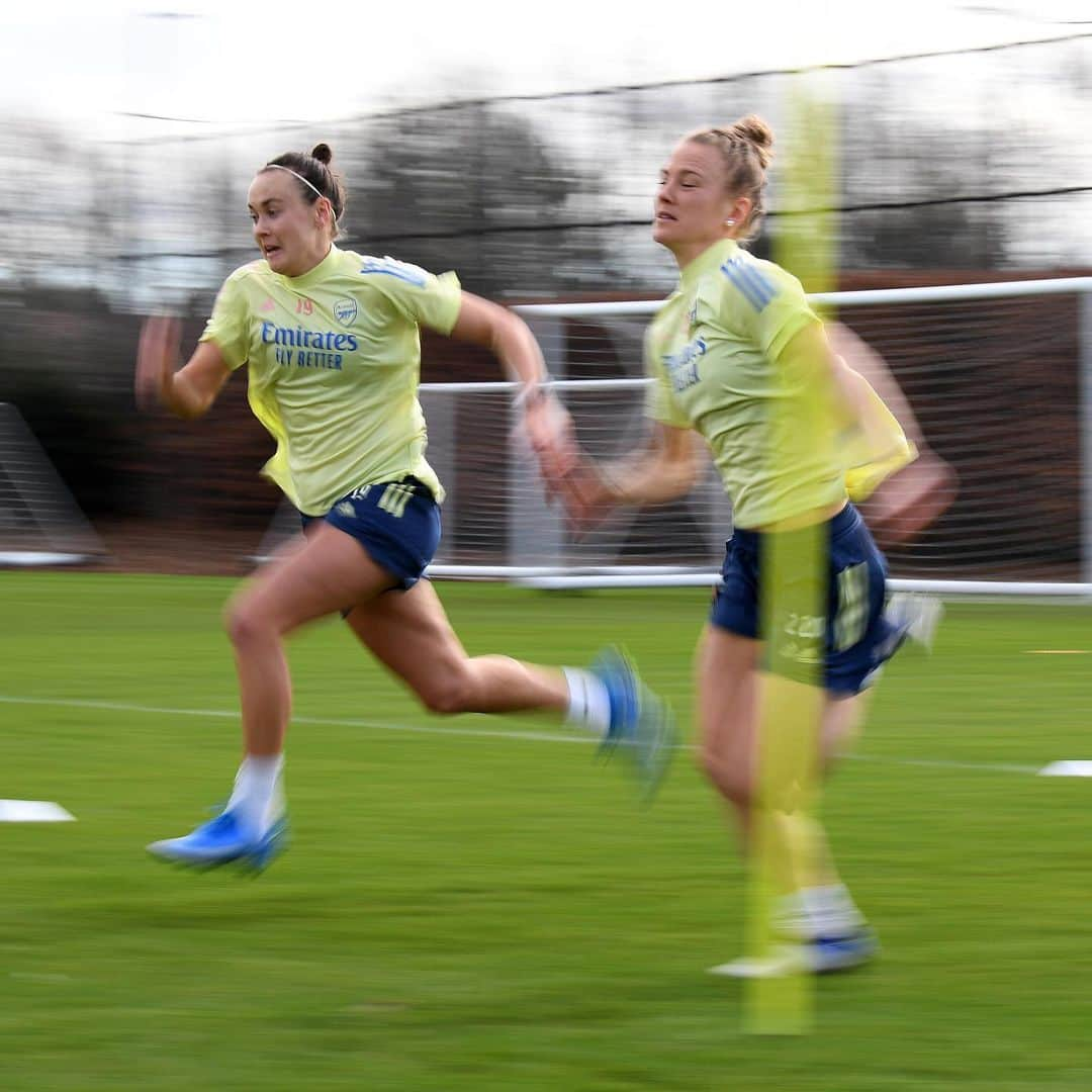 Arsenal Ladiesさんのインスタグラム写真 - (Arsenal LadiesInstagram)「❄️ Fresh training pics ❄️」2月26日 19時39分 - arsenalwfc