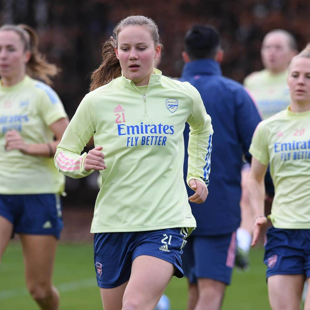 Arsenal Ladiesさんのインスタグラム写真 - (Arsenal LadiesInstagram)「❄️ Fresh training pics ❄️」2月26日 19時39分 - arsenalwfc