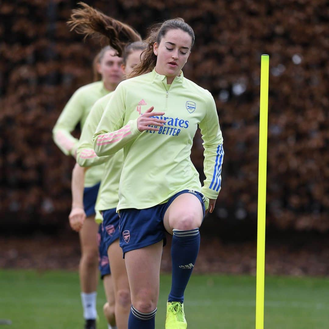 Arsenal Ladiesさんのインスタグラム写真 - (Arsenal LadiesInstagram)「❄️ Fresh training pics ❄️」2月26日 19時39分 - arsenalwfc