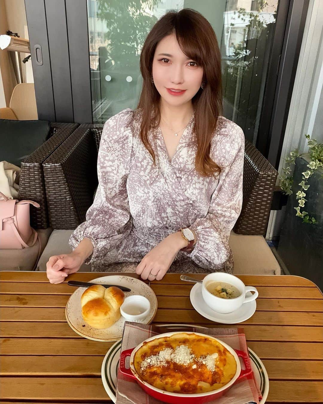 momoのグルメインスタ