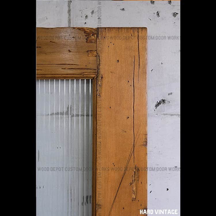 木製ドアの全国通販　ウッドデポさんのインスタグラム写真 - (木製ドアの全国通販　ウッドデポInstagram)「古民家再生仕様ドアと命名したこの室内ドア。古民家や町屋が持っているヴィンテージな空間をより一層グレードアップさせるためにリリースした特別仕様のドア発売開始です。 @wood_depot #古民家改装 #古民家再生 #町屋改装 #町屋再生 #木製ドア #木のドア #玄関ドア #室内ドア #アンティーク風ドア #ビンテージドア #ヴィンテージ #自宅カフェ #自宅ショップ #トリミング #カフェ改装 #カスタムドア #ネイルサロン #ネイルサロン改装 #マイホーム計画中 #新築 #店舗 #美容室改装 #リノベ #リノベーション」2月26日 20時08分 - wood_depot