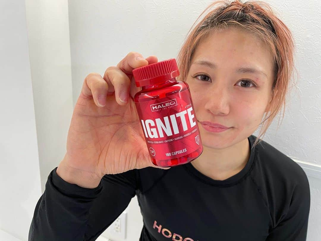 渡辺華奈さんのインスタグラム写真 - (渡辺華奈Instagram)「. 愛用🔥燃えるぜ🔥🔥🔥 @haleo_official  . . #HALEO #IGNITE #減量 #発汗 #サプリメント　 #mma #mmafighter #training #総合格闘技  #女子格闘家  #筋肉女子」2月26日 20時32分 - kana_0821