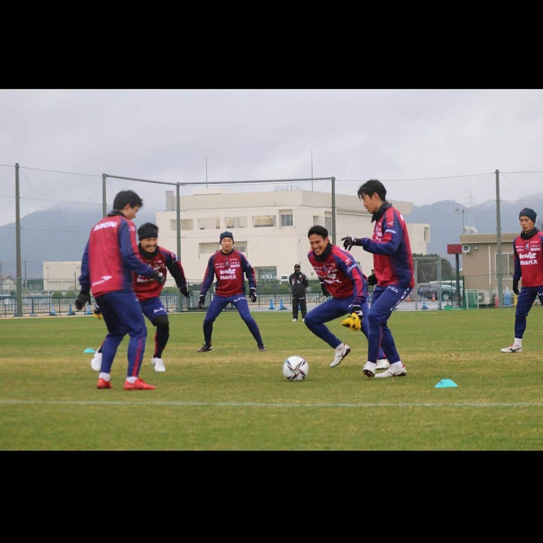 喜山康平さんのインスタグラム写真 - (喜山康平Instagram)「Getting ready for Sunday @fagianookayama 💪🏼⚽️  #jleague  #Jリーグ開幕　 #6」2月26日 21時06分 - koheikiyama_