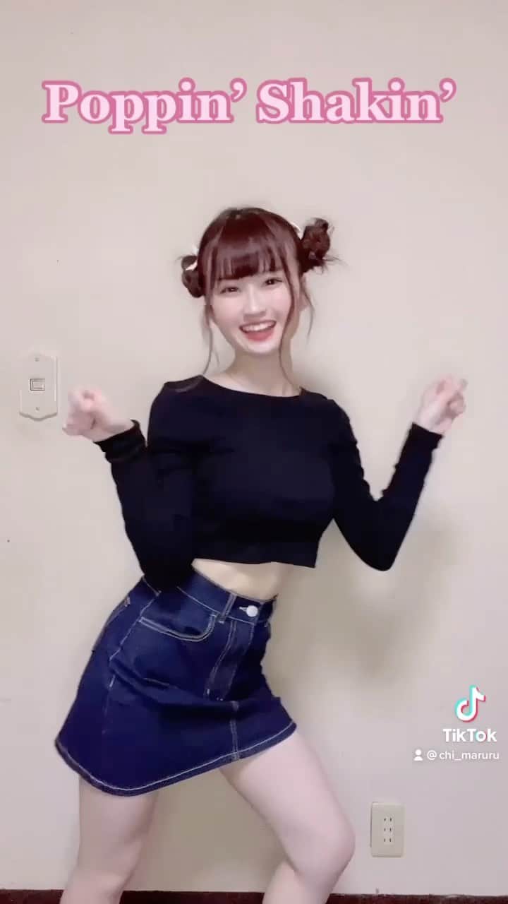 佐野心音のインスタグラム：「💕Poppin’ Shakin’💕 * * #niziu #niziproject #poppinshakin #dance」