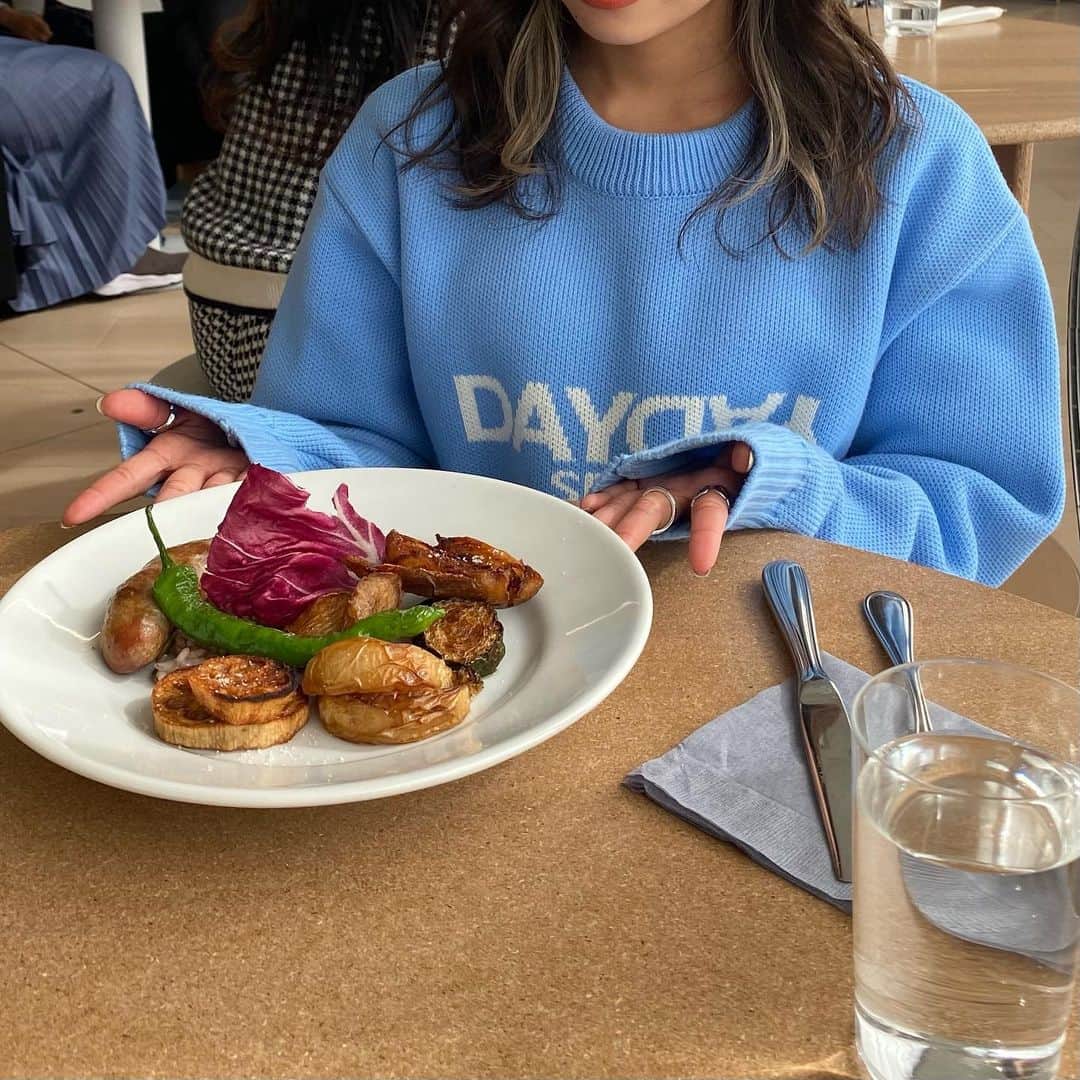 山尾梨奈さんのインスタグラム写真 - (山尾梨奈Instagram)「〻 @hazu.1123 と京都の日. . #kyoto #京都グルメ #京都ランチ #京都カフェ #京都観光 #推し京都 #東山グルメ #東山ランチ #東山カフェ #岡崎グルメ #岡崎ランチ #岡崎カフェ #京セラ美術館 #enfuse #enfusekyoto #code #ootd #147cm #147cmコーデ #低身長コーデ #携帯式コーデ #韓国ファッション #daydayseoul #houseciatrekyoto #ciatre」2月26日 21時45分 - yamarina_1210