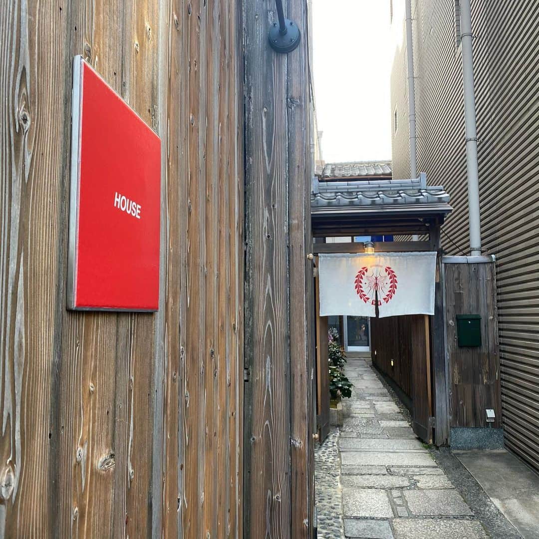 山尾梨奈さんのインスタグラム写真 - (山尾梨奈Instagram)「〻 @hazu.1123 と京都の日. . #kyoto #京都グルメ #京都ランチ #京都カフェ #京都観光 #推し京都 #東山グルメ #東山ランチ #東山カフェ #岡崎グルメ #岡崎ランチ #岡崎カフェ #京セラ美術館 #enfuse #enfusekyoto #code #ootd #147cm #147cmコーデ #低身長コーデ #携帯式コーデ #韓国ファッション #daydayseoul #houseciatrekyoto #ciatre」2月26日 21時45分 - yamarina_1210