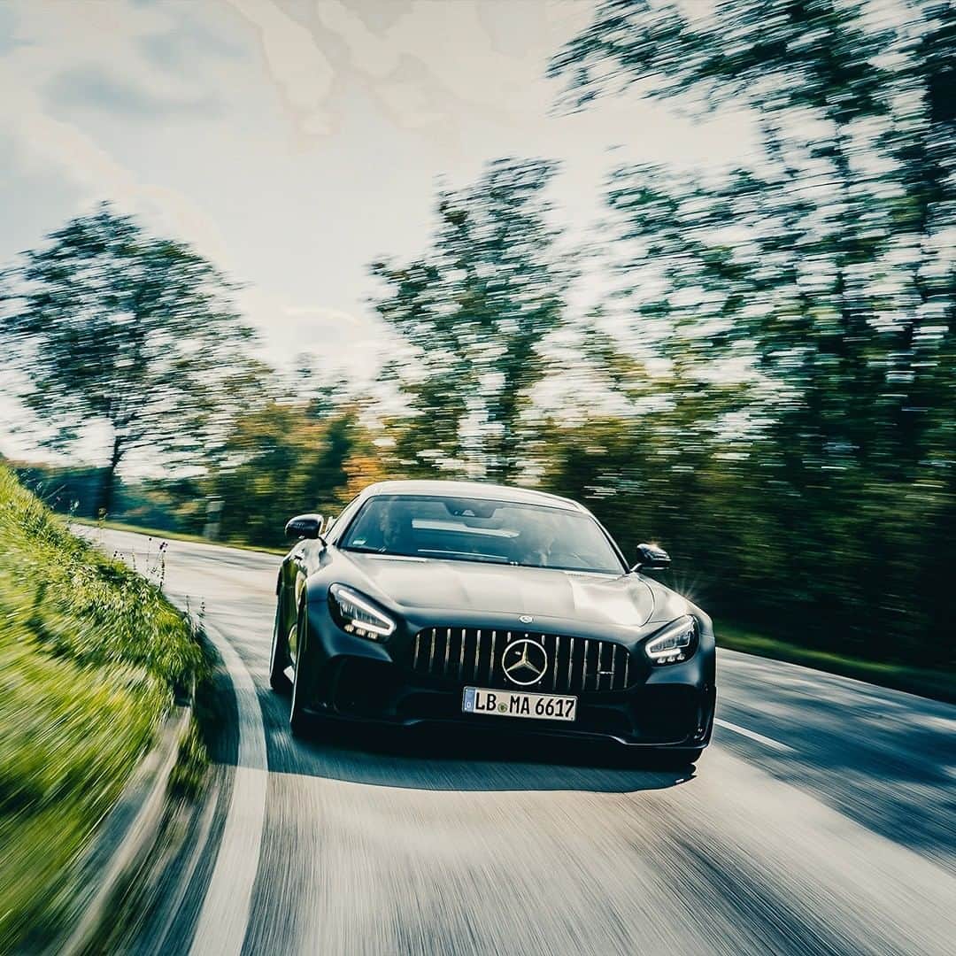 Mercedes AMGのインスタグラム：「Get to know the latest AMG models and put them through their paces on the picturesque roads of Austria.  As part of the "Up & Down in Graz" event, this one-of-a-kind #AMGexplorer program not only takes you to the G-Class Experience Center, but you'll also enjoy plenty of highlights along the way.  If this sounds like music to your ears, reserve your seat today. amg4.me/AMGExperiences5_ig  All services are provided by AMG Experiences GmbH.  #MercedesAMG #DrivingPerformance #AMGexperiences #WorldsFastestFamily」