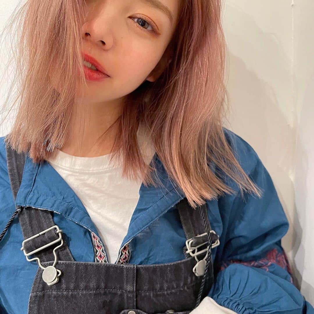 福地夏未のインスタグラム：「🌸🌸 儚いピンクだった〜 _ #hairmake #haircolor #pinkhair」