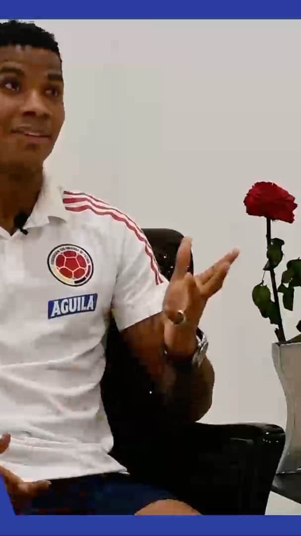 サッカー コロンビア代表チームのインスタグラム：「@wilkpo , El amor por los colores  De @bocajrsoficial al @zenit_spb ➡️ y el cariño por el @cdtolima ♥️  🎬  ⬇️」