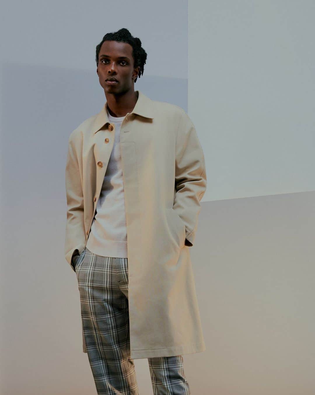 Club Monacoのインスタグラム：「Mac Coat : A spring essential that will live in your wardrobe for seasons to come.」