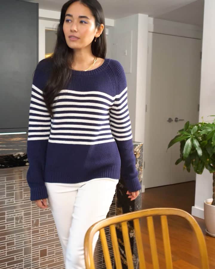 Macy'sのインスタグラム：「Nautical vibes are for dreaming of summer.」