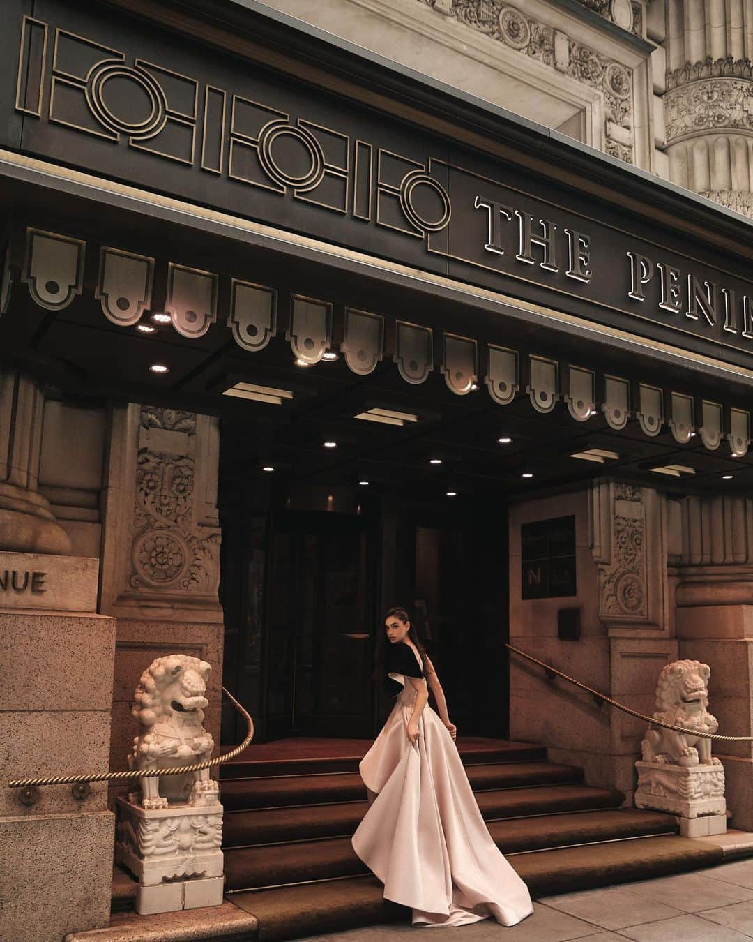 The Peninsula Hotelsさんのインスタグラム写真 - (The Peninsula HotelsInstagram)「@yaelshelbia for @lofficielarabia at @thepeninsulanyc.⁣⁣ ⁣ Production @anna_lagermaine_private @pr_yoda_diaries x @fashionpolitique⁣⁣ PR @fp.pr⁣⁣ Creation Direction and Styling @juliaamorris @traceymattinglyagency⁣⁣ Photography @yossimic⁣⁣ Model @YaelShelbia at @itmodels__⁣⁣ Hair @thedavidcruz⁣⁣ Make-up @georginabillington @judycaseyinc⁣⁣ Nails @kayo.hc at @bryanbantryagency⁣⁣ Location @thepeninsulanyc⁣⁣ Brand Relations Gili Biegun at @joysworld_⁣⁣ Talent Relationship @mehta_a @thefiercewalker Assistants to Anna La Germaine @mariavittoria_delrosso @chkhrkna⁣⁣ Assistant to Yossi Michaeli @michaelsantosphoto Postproduction Doctor Raw⁣⁣ Editor-in-chief @bobastanic @lofficielarabia @karinas11⁣⁣ @laishamag⁣⁣ ⁣⁣ ⁣⁣ ⁣⁣ ⁣⁣ ⁣⁣ #peninsulahotels #luxuryexperience #fivestarhotel #newyork #newyorkcity #nyc #nychotel #nyctravel #luxurytravel #nycarchitecture」2月27日 0時01分 - peninsulahotels