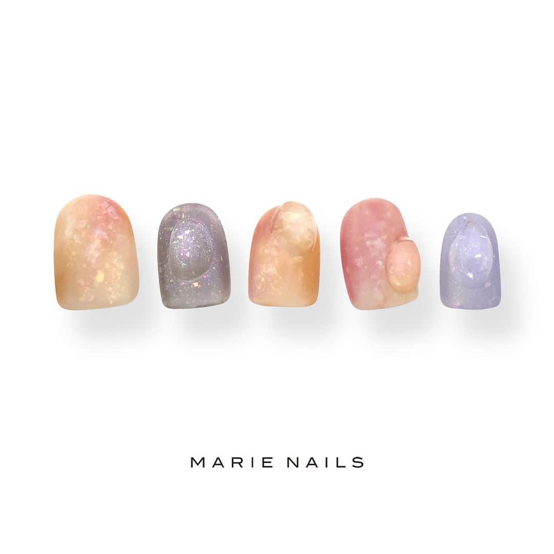 marienails_jpnのインスタグラム：「#nailartist #nailstagram #nailsofinstagram #nailswag #nailpro #nailist #marienails #nail #nails #naildesign #nailart #fashion #trend  #gelnails #instanails #fashionista #fashionlove #nailfie #マリーネイルズ #ネイルデザイン #ネイル #ジェルネイル #ファッション #ネイルサロン #ネイリスト #お洒落さんと繋がりたい #美甲 #ネイルアート #おしゃれ #コーデ」