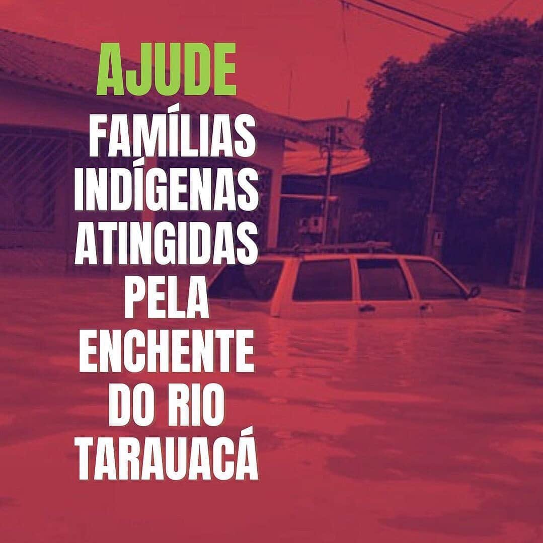 Tainá Müllerのインスタグラム：「Repassando uma mensagem urgente e importante:  Campanha de arrecadação para famílias indígenas vítimas das enchentes do Rio Tarauacá, no estado do Acre  Cerca de 28 mil pessoas foram atingidas pela cheia do rio na cidade de Tarauacá - AC.  Por conta da enchente, as casas foram invadidas pela água do rio, mas também do esgoto. E seus interiores estão cobertos de uma espécie de lama, que, de acordo com descrições das famílias que lá moram, possuem um cheiro “de muito podre”. Móveis, roupas, eletrodomésticos e outros objetos pessoais foram perdidos. Não bastante, vários casos de dengue começam a surgir, como consequência do alagamento. Neste momento, muitas famílias estão necessitando de alimento, água, material de limpeza e roupas.   Por tudo isso, iniciamos uma campanha de arrecadação. Qualquer valor pode ser doado e será transformado em crédito nos mercados mais próximos das  famílias atingidas para que comprem o que lhes é necessário neste momento.  Estamos em contato direto com três famílias indígenas (Yawanawá, Kaxinawá e Shanenawa), que possuem 2 mulheres grávidas, uma se recuperando de uma leptospirose, doze crianças e sete adultos. Também estamos em contato com a rede de apoio de outras famílias.   Prestaremos conta com os doadores via WhatsApp.  Qualquer valor e divulgação desta campanha ajuda! A medida que os valores arrecadados forem aumentando, ampliaremos o número de pessoas a receberem também.  Deixo aqui os meios para doação: Vaquinha virtual:  https://tinyurl.com/48npd222  PIX 808.191.682-20   Depósito bancário: Banco do Brasil Ag: 3702-8 Cc: 18282-6 Cpf 808191682-20 URSULA T C FERRO  Peço para que enviem o comprovante por DM no Instagram @ayacomidas ou pelo nosso WhatsApp 11 999115464, para que também compartilhemos com você as ações que estão sendo tomadas com a sua doação.   Gratidão pela escuta e generosidade! ✨🙏✨  Úrsula Ayá Bimí」