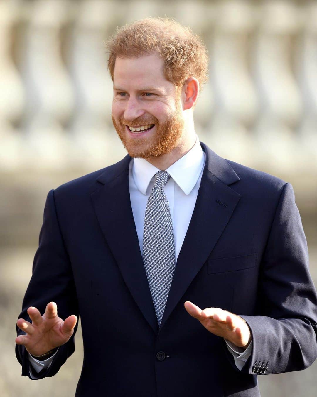 マリクレールさんのインスタグラム写真 - (マリクレールInstagram)「This will make your Friday: Prince Harry made a surprise appearance on The @latelateshow, and spoke candidly about "stepping back" from his role in the royal family, as well as The Crown(!), Archie(!!), and so, so much more. Link in bio to watch the full interview.」2月27日 0時25分 - marieclairemag
