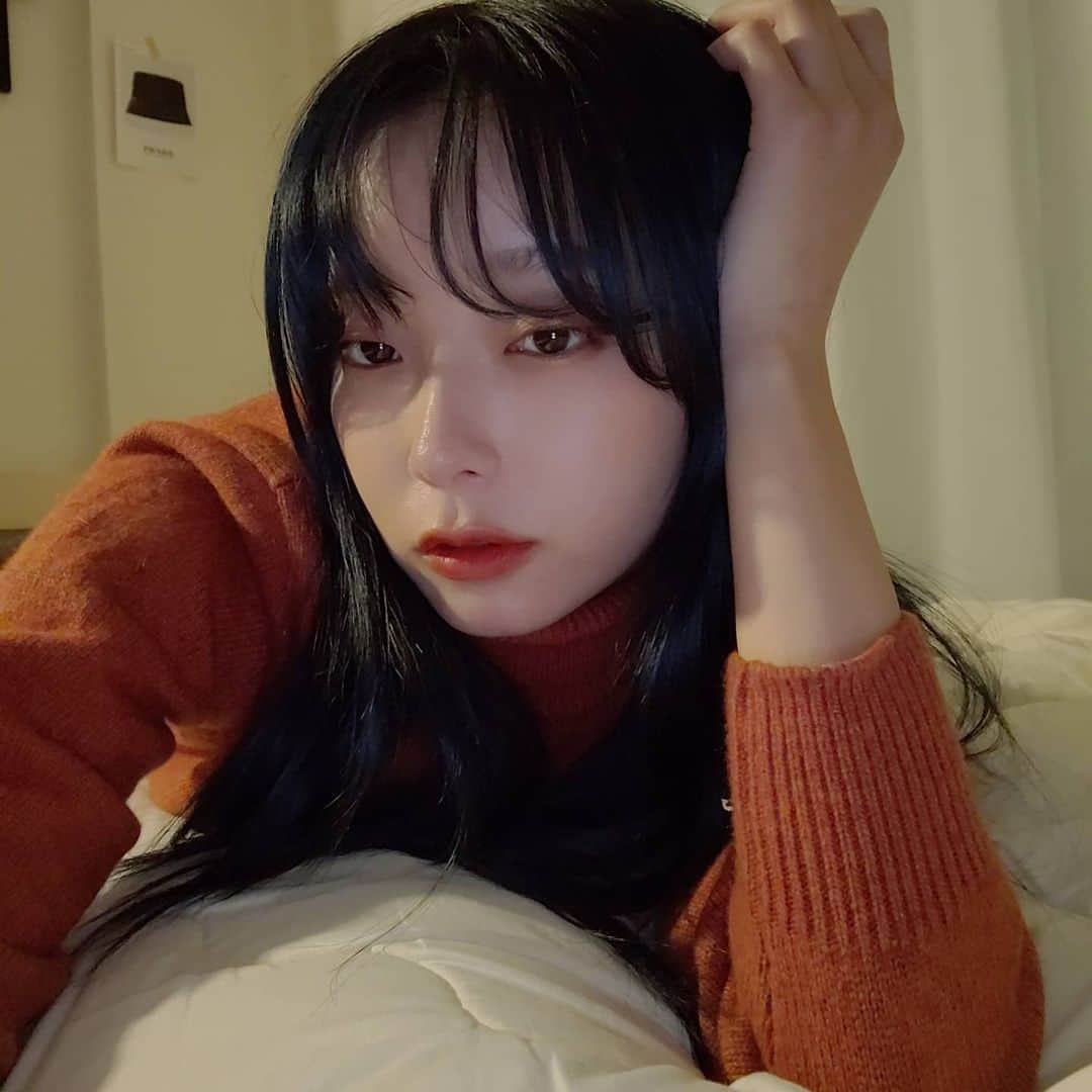 mam（まむ）のインスタグラム：「gn🌙」