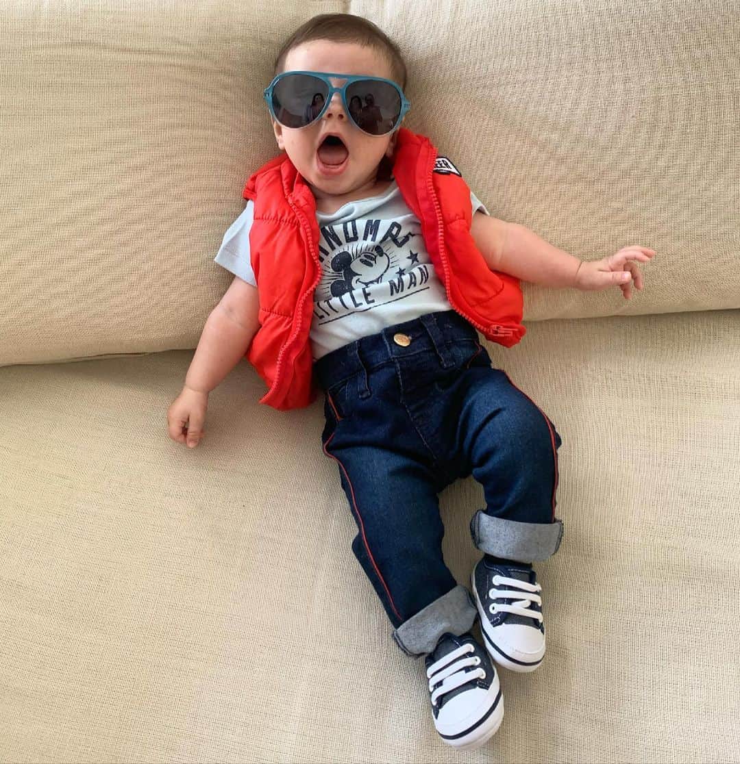 ステファニー・ブリットのインスタグラム：「SEXTOU! ✌🏼🥰  . Eu ainda fico chocada que é meu, eu que fiz e como é maravilhoso!! 💪🏼」