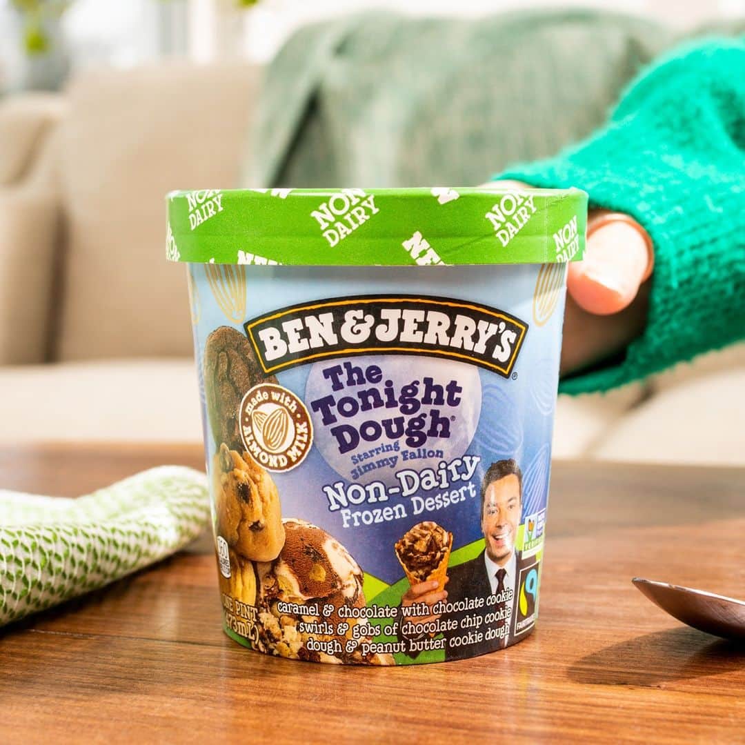 Ben & Jerry'sのインスタグラム：「All the dough you love, without a drop of dairy! Link in bio.」