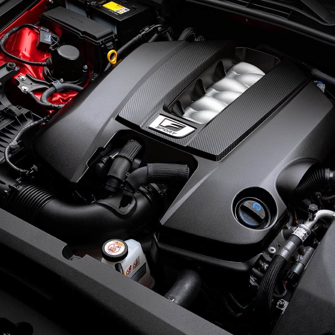 Lexus USAのインスタグラム：「Introducing an entirely different level of #LexusIS performance from an entirely different car. With a powerful 472-horsepower*, naturally aspirated V8 engine, 395 lb-ft of peak torque* at 4,800 rpm and a throaty quad exhaust system, this is the all-new #LexusIS 500. Check our link in bio for more.」